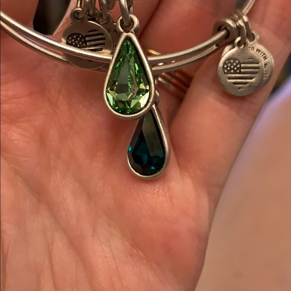 Alex and Ani set 2 Swarovski green crystals silver - Picture 2 of 6